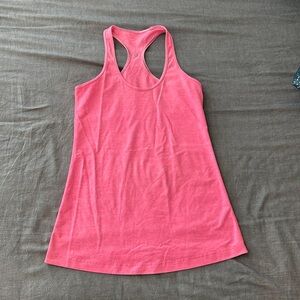 Lulu Lemon tank